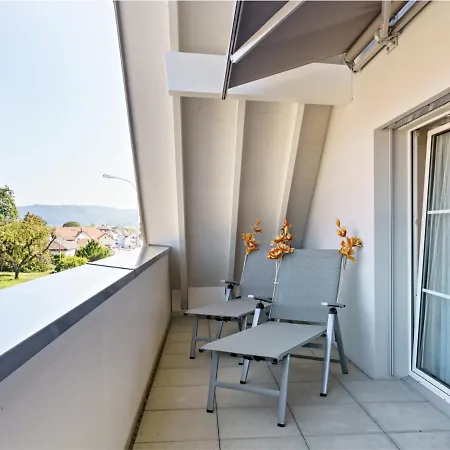 Exklusive 4.5 Zimmer Wohnung Fuer Familien Und Business Eschenz Extérieur photo